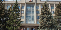 Администрация поздравляет новотройчан с Днем знаний - НоКС ТВ